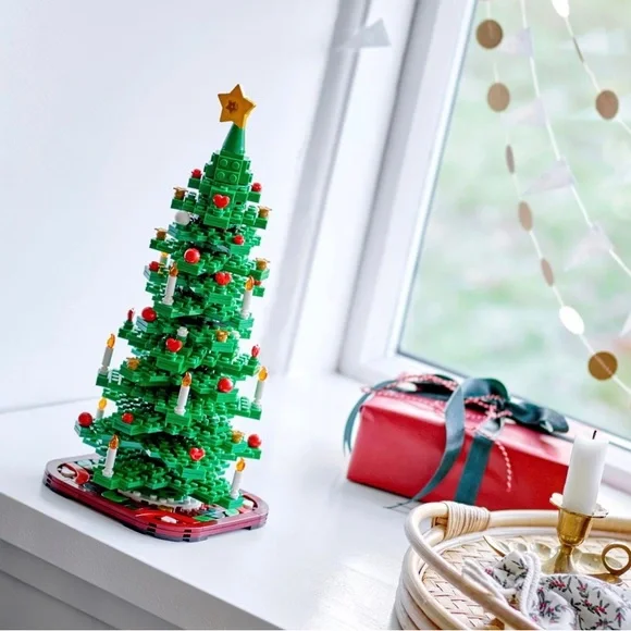 LEGO CHRISTMAS TREE 40573 HOLIDAY LEGO BRAND NEW SEALED BOX COLLECTABLE … - Picture 6 of 6